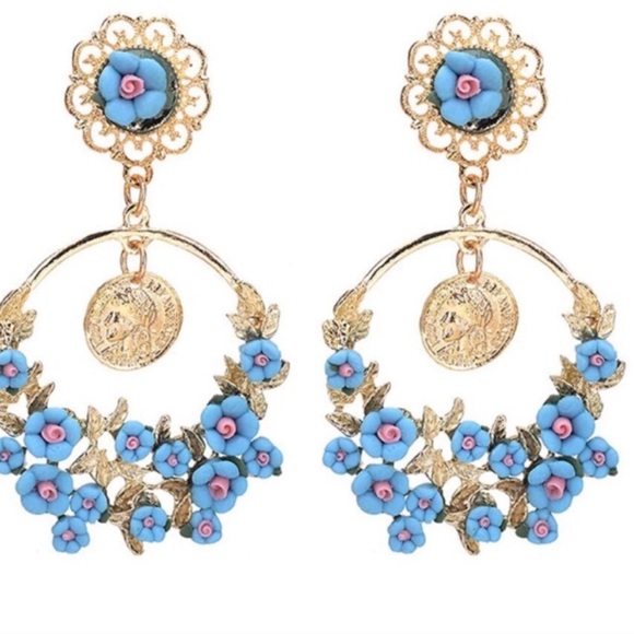 Jewelry - Earrings💫